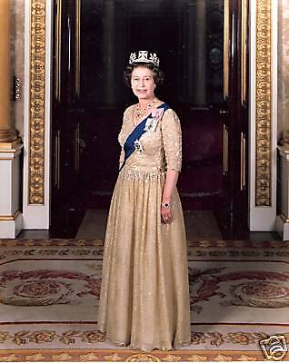 HRH Queen Elizabeth II at Buckingham Palace London - Superb Large Colour Photo