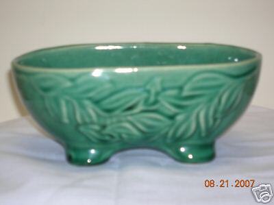 Brush green footed planter oval raised leaf pattern  
