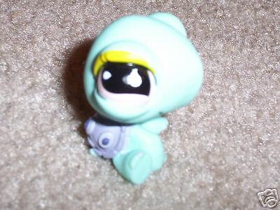 littlest pet shop BLUE TURTLE WITH PURPLE SHELL RARE  