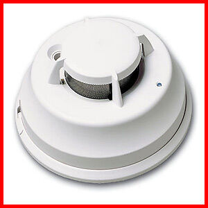 FSA 410BST   DSC 4 Wire Smoke Detector W/Heat & Sounder  