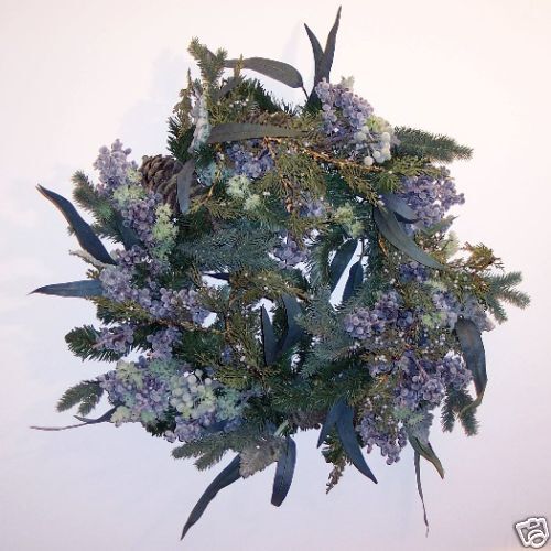 WINTER BLUEBERRY 24 CHRISTMAS WREATH NEW SALE  