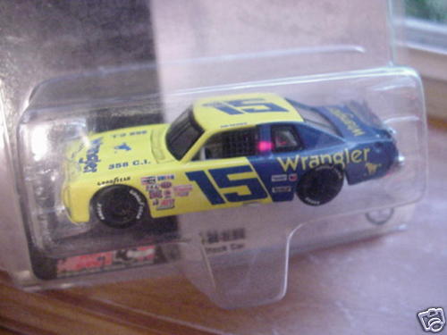 DALE EARNHARDT #15 WRANGLER 1979 VENTURA STOCK CAR MIB  