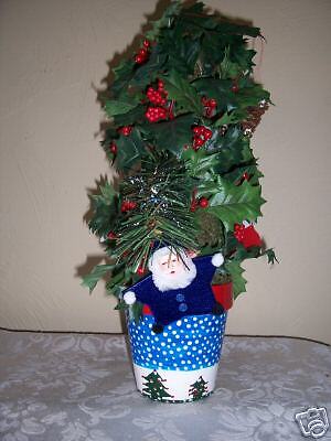 CHRISTMAS TREE TOPIARY FLORAL ARRANGEMENT  