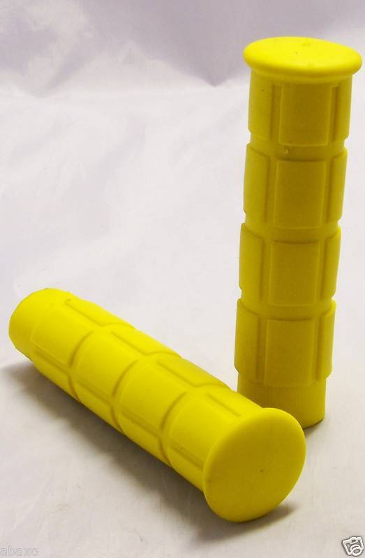 YELLOW MOUNTAIN BIKE MTB ATB HANDLEBAR BAR GRIPS  