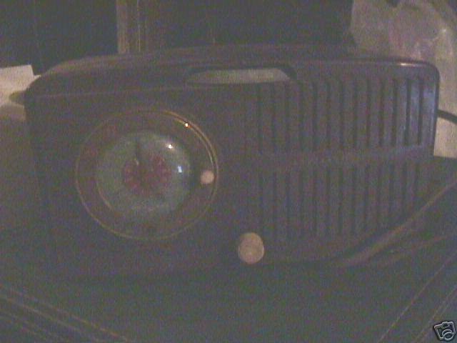 vintage brown General Electric radio bakelite?  