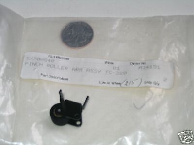 Yamaha new pinch roller assembly SX700840 TC 320  